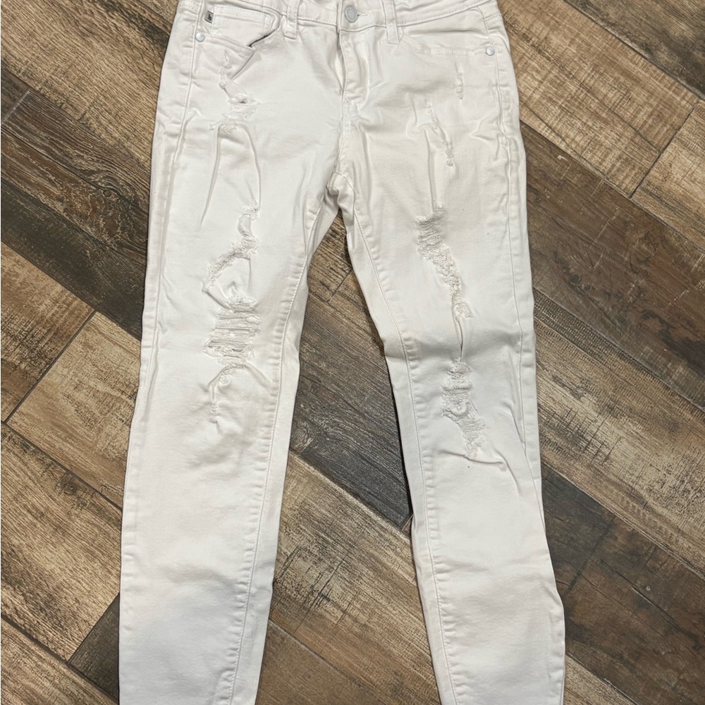 Judy Blue Cream Distressed Skinny Jeans